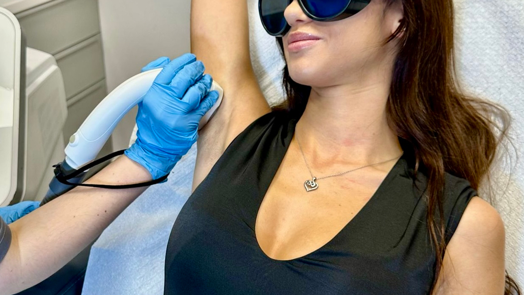 Zdjęcie na okładce dla PRO LASER CLINIC depilacja laserowa podologia Łódź